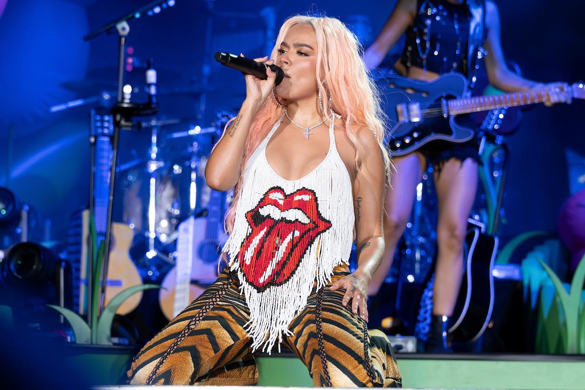 karol g singing
